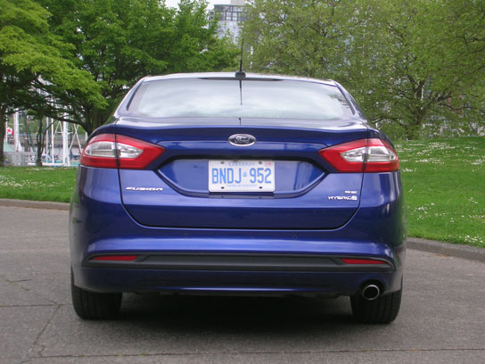 2010 Ford fusion hybrid review canada
