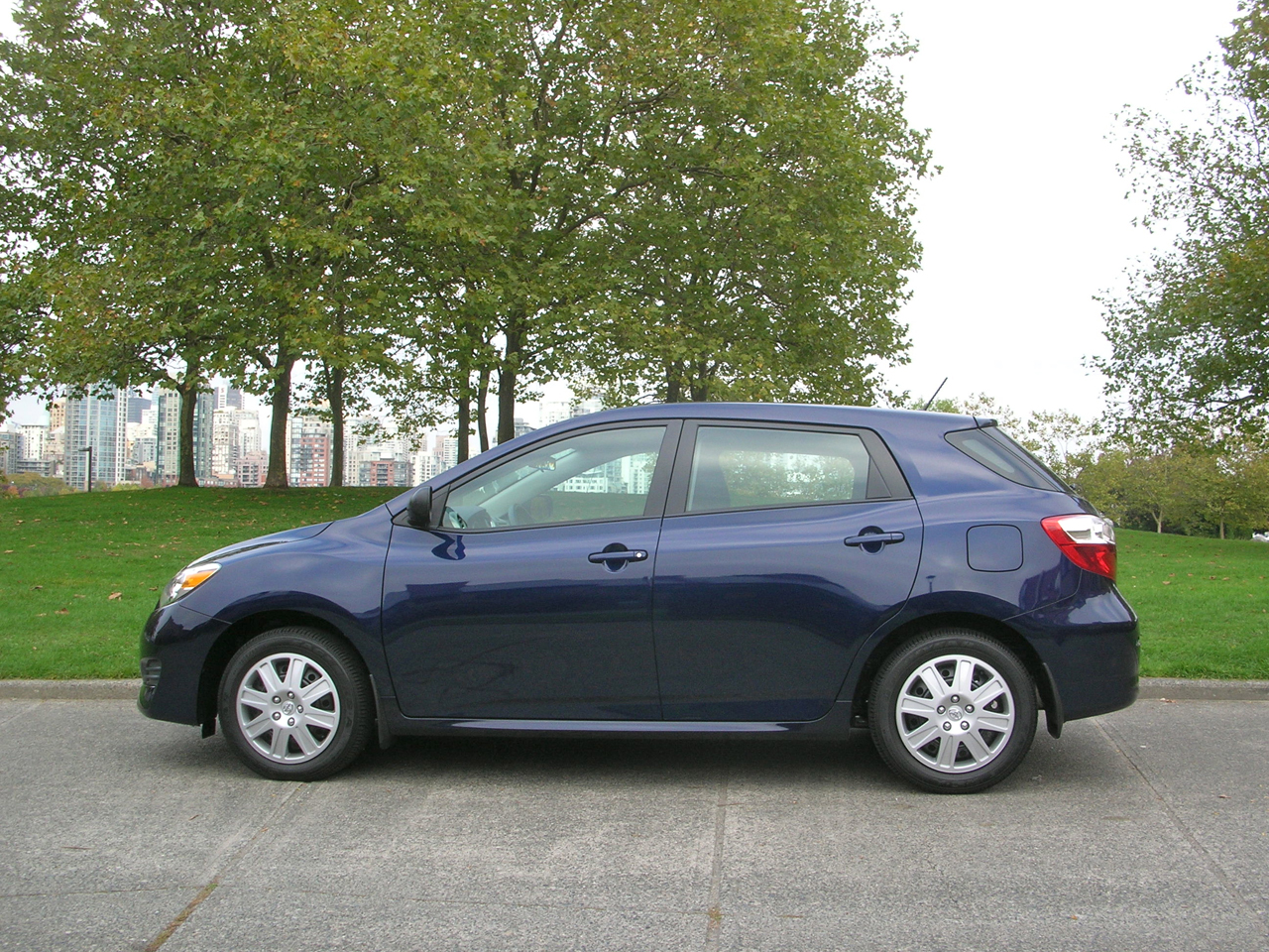 toyota matrix and review #6